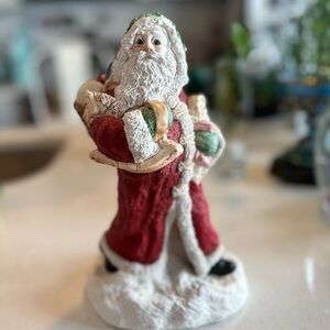 The Legend of Santa Claus “Father Christmas” By Sculptor SUZAN BRADFORD
No chip